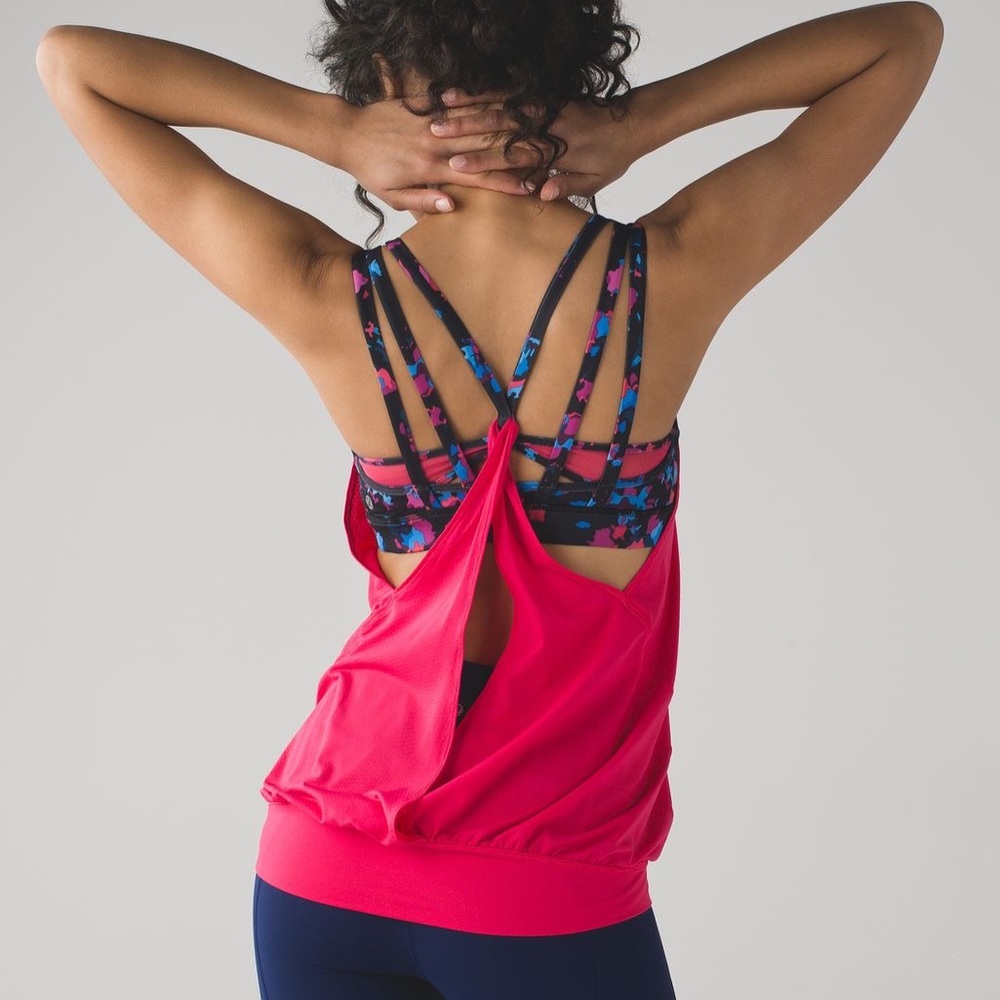 [LIKE NEW] lululemon nouveau limits tank (with built-in bra)